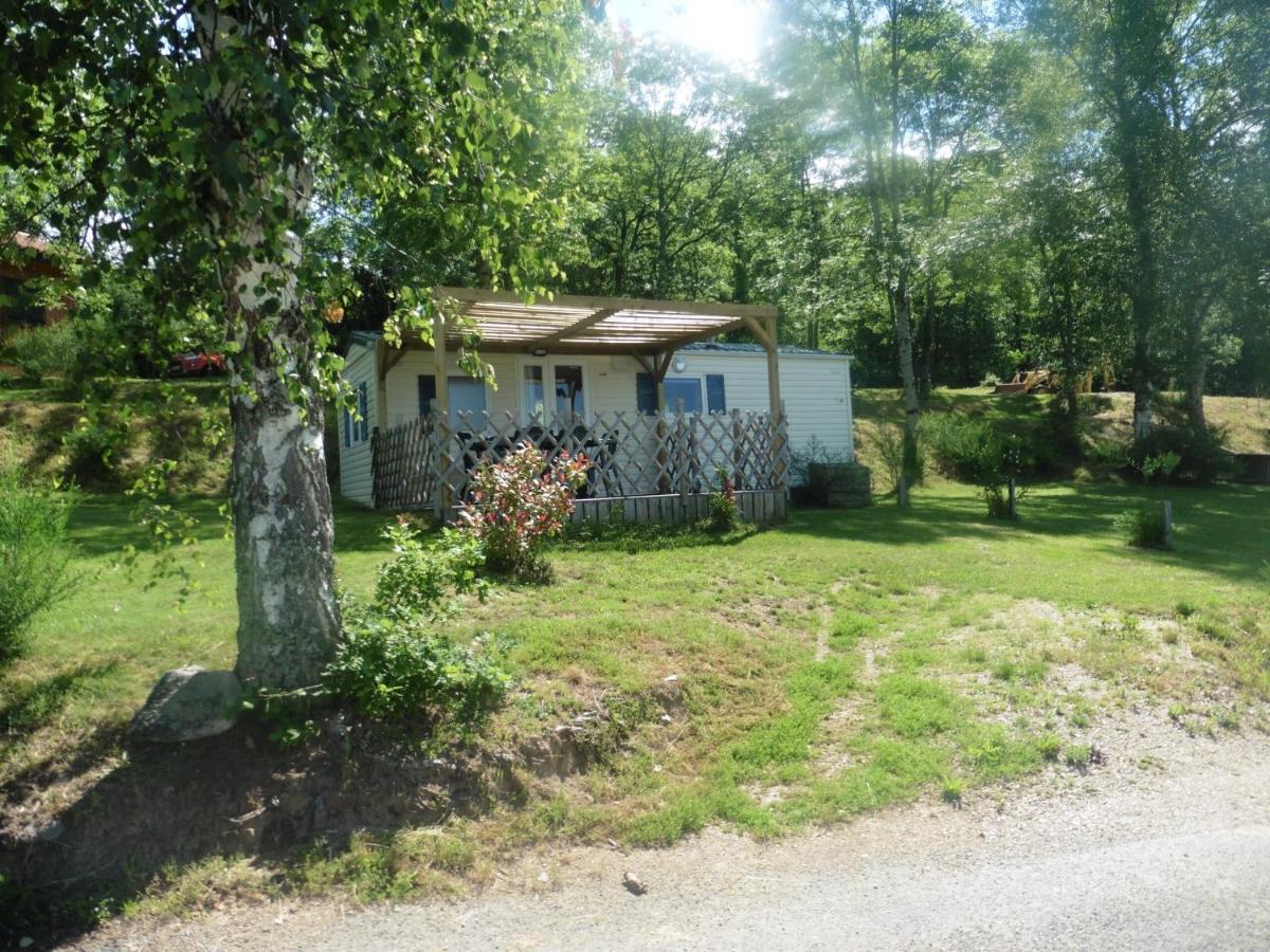 Camping Le Montbartoux Vollore-Ville Buitenkant foto