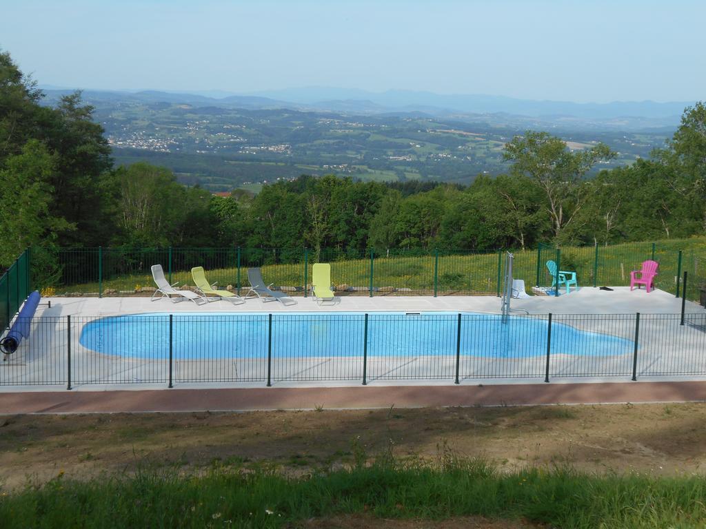 Camping Le Montbartoux Vollore-Ville Buitenkant foto