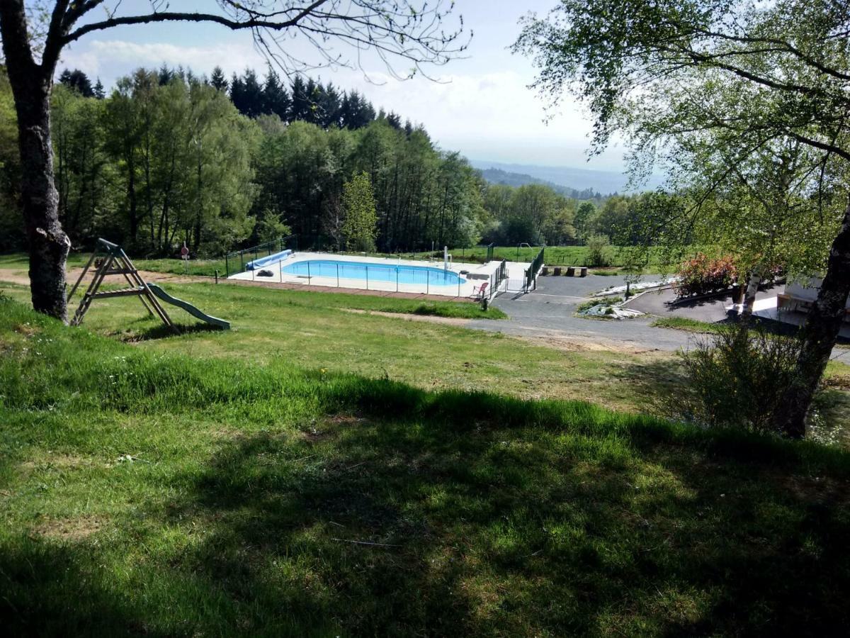Camping Le Montbartoux Vollore-Ville Buitenkant foto