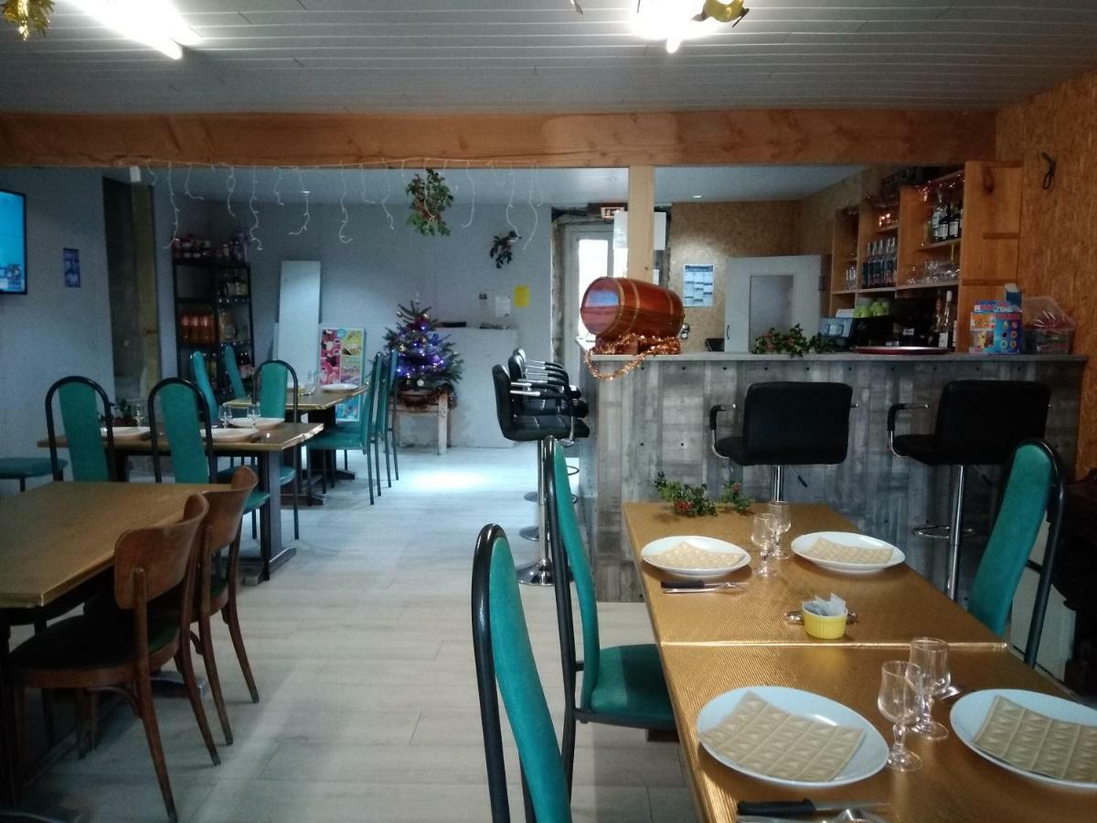 Camping Le Montbartoux Vollore-Ville Buitenkant foto